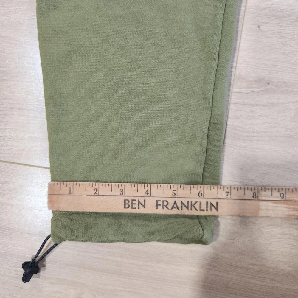 Jordan 23 Engineered Fleece Pants Mens Small Green Sweatpants Zip Pockets